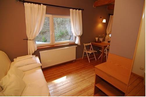 Karolinka Guest House Щирк Екстериор снимка