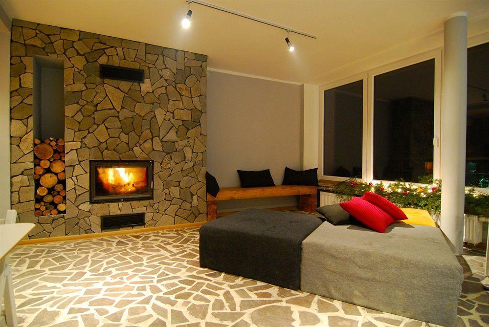 Karolinka Guest House Щирк Екстериор снимка